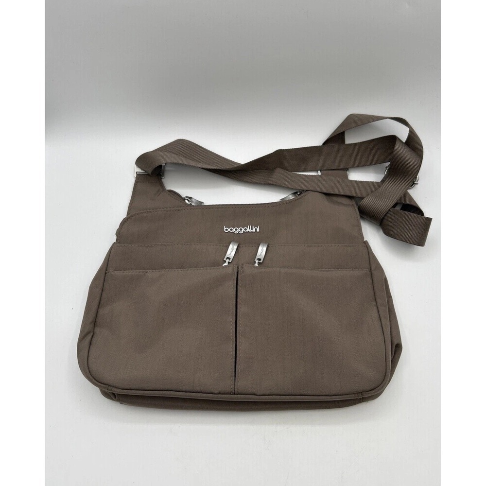 Baggallini Crossbody Bag Women Medium Gray Nylon Multi Pocket‎ Adjustable Strap